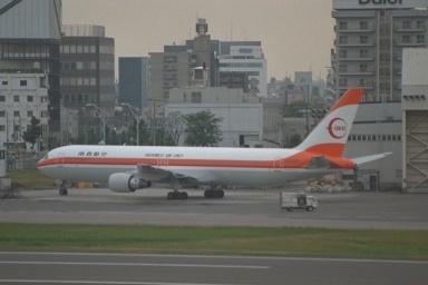 1992�N5���@�H�c